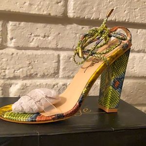 So Me multi Colored snake skin size 11